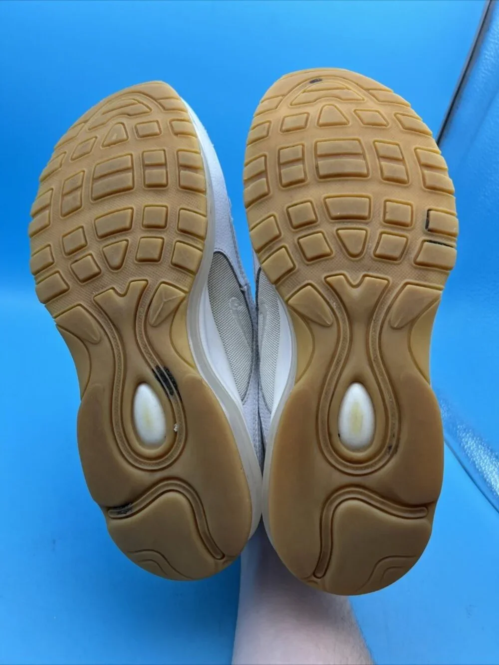 Men’s Nike Sneakers Air Max 97 ‘White / Gum’ Size 9 EUC DJ2740–100